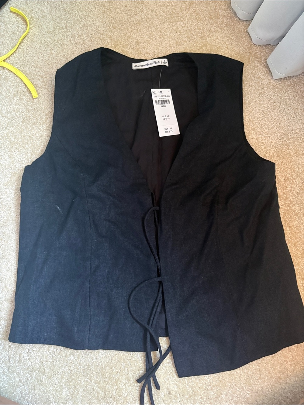 Abercrombie & Fitch Black Tie-Front Vest